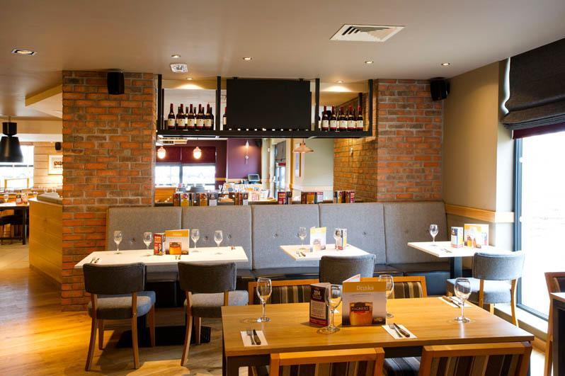 Premier Inn Stirling City Centre Ngoại thất bức ảnh